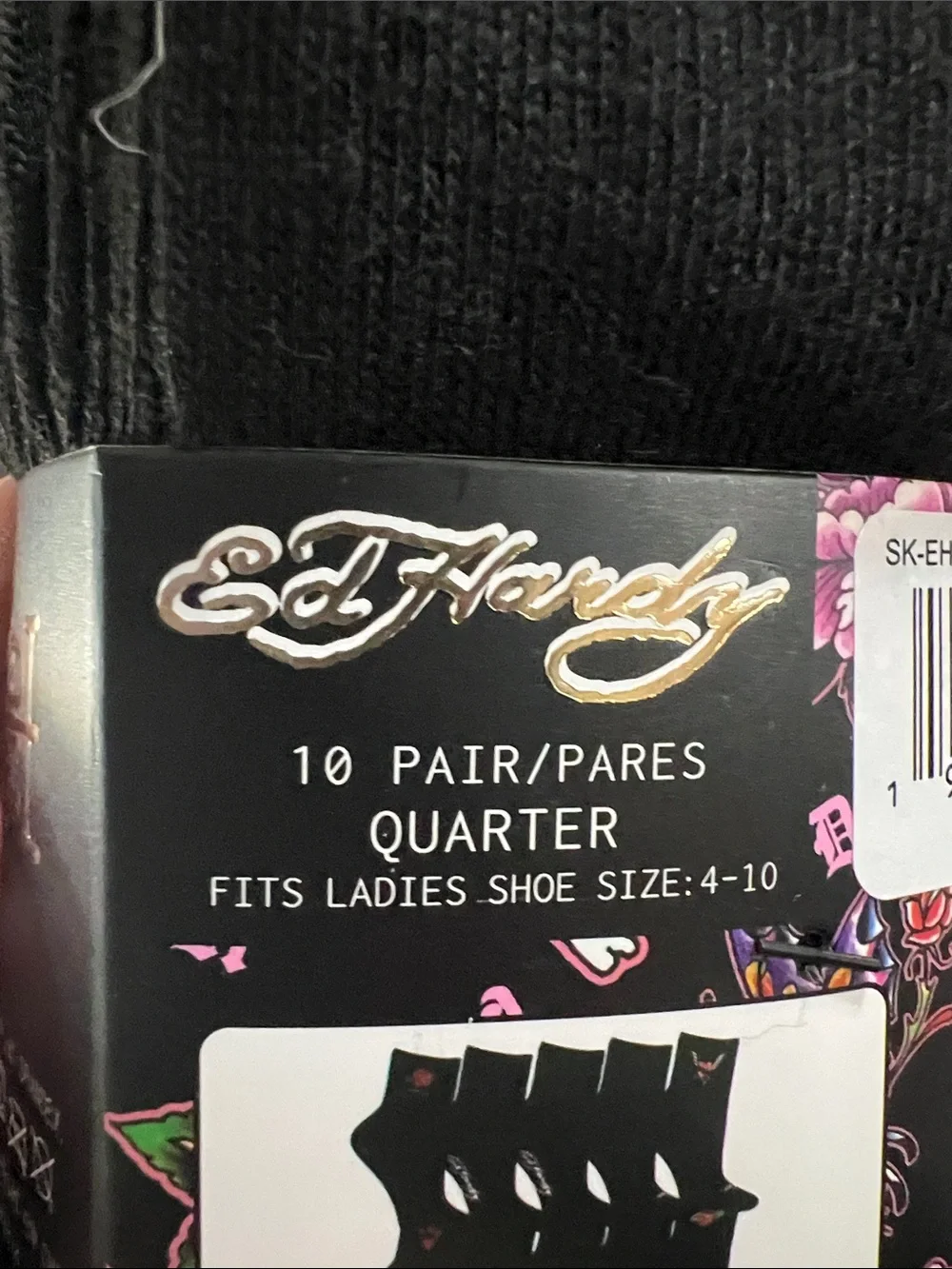 New Ed Hardy BUNDLE Black Crew Socks with Red & Green Embroidered Rose